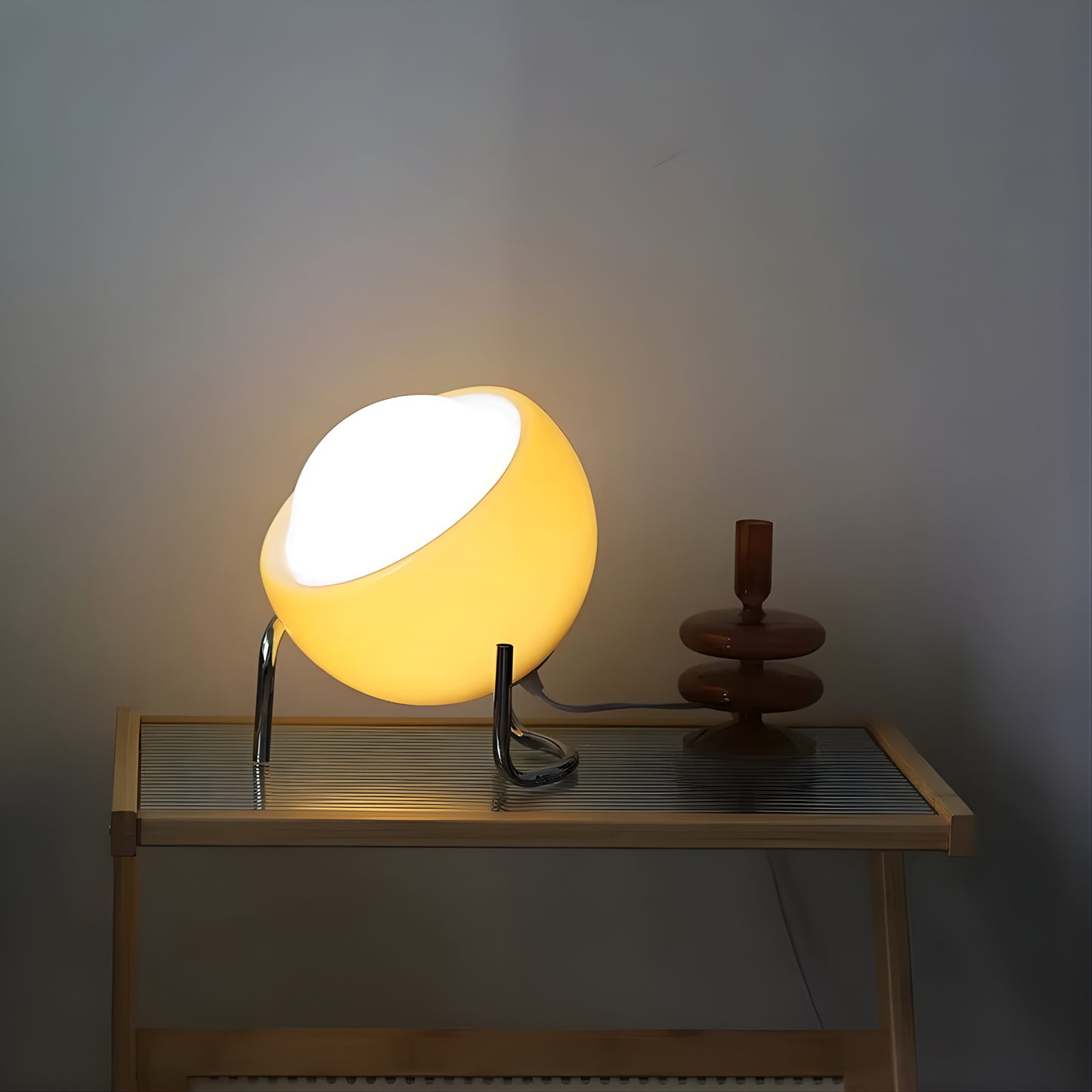 Bauhaus Glass Table Lamp in Retro Design